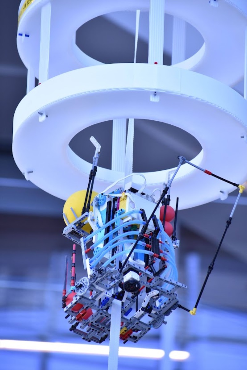 練馬・夏休みロボット講座～「宇宙エレベータークライマーロボットに挑戦」の関連写真1