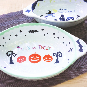 【ハロウィン限定】陶芸｢グラタン皿｣の絵付け