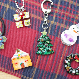クリスマス限定 UVレジン「きらめきアクセサリー」