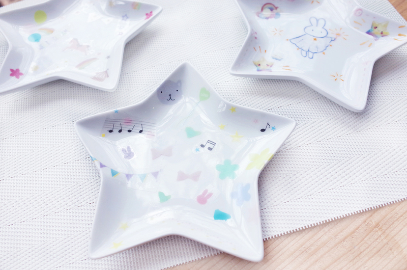 陶芸　お星さまプレートの絵付け