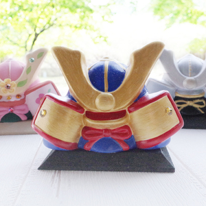 こどもの日スペシャルメニュー　｢カラフルおえかきカブト｣づくり