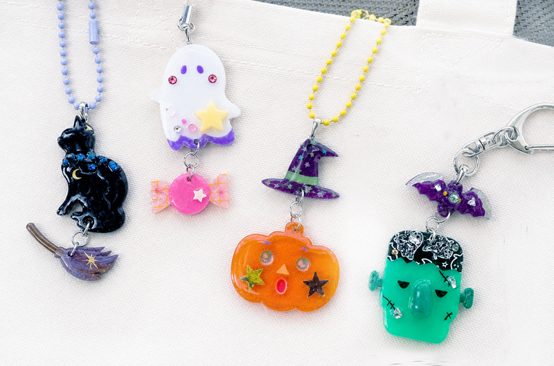 【ハロウィン限定】UVレジン｢ゆらゆらキーホルダー｣