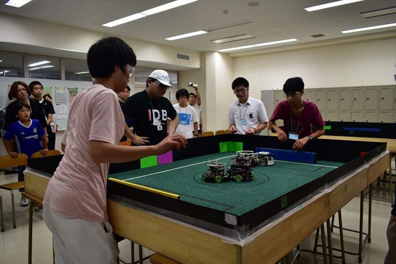 初めてのロボットプログラミング講座「国際ロボコン競技に挑戦！」の関連写真2
