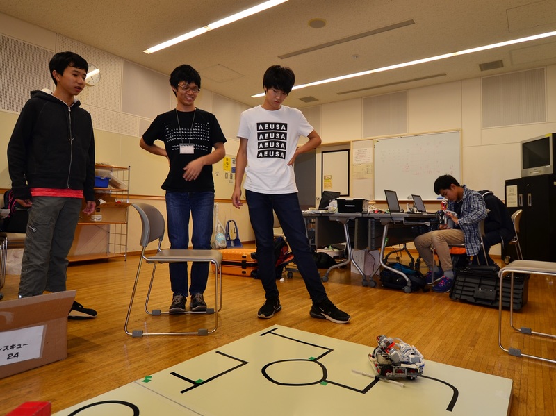 ロボットを学ぶ２泊３日の合宿「ロボットの鉄人2019」の関連写真1