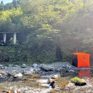 テントサウナとテラスサイト